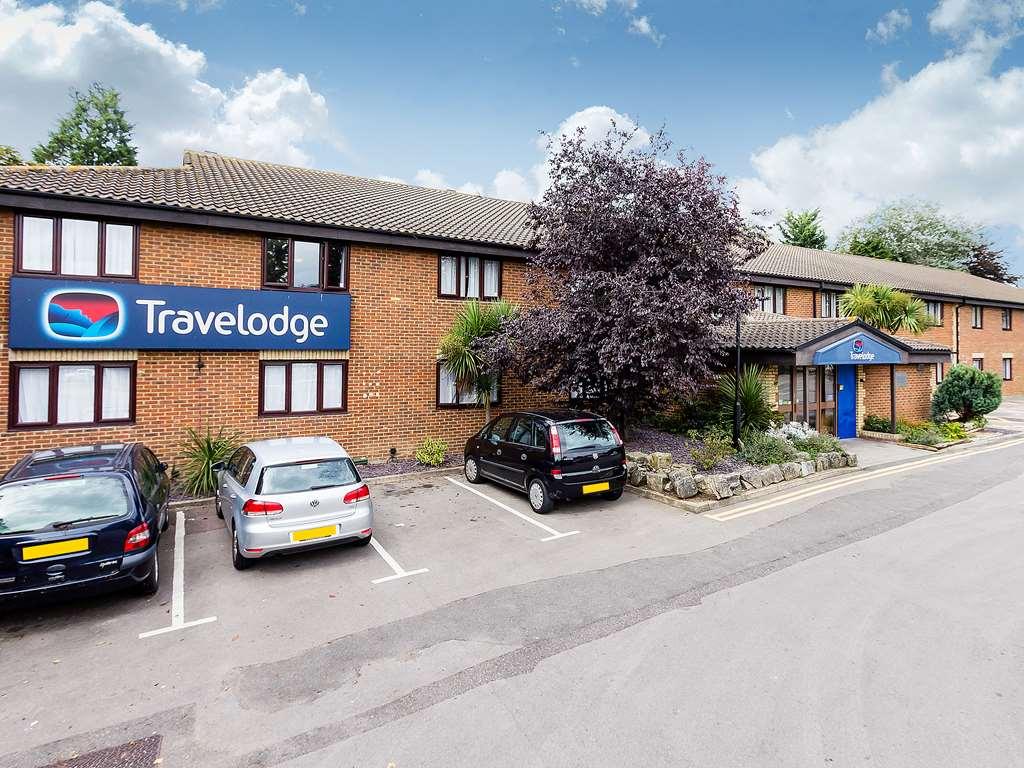 Travelodge London Wimbledon Morden Morden  ภายนอก รูปภาพ